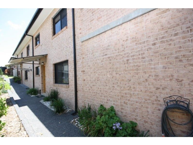 18b Michele Street, Glendale NSW 2285