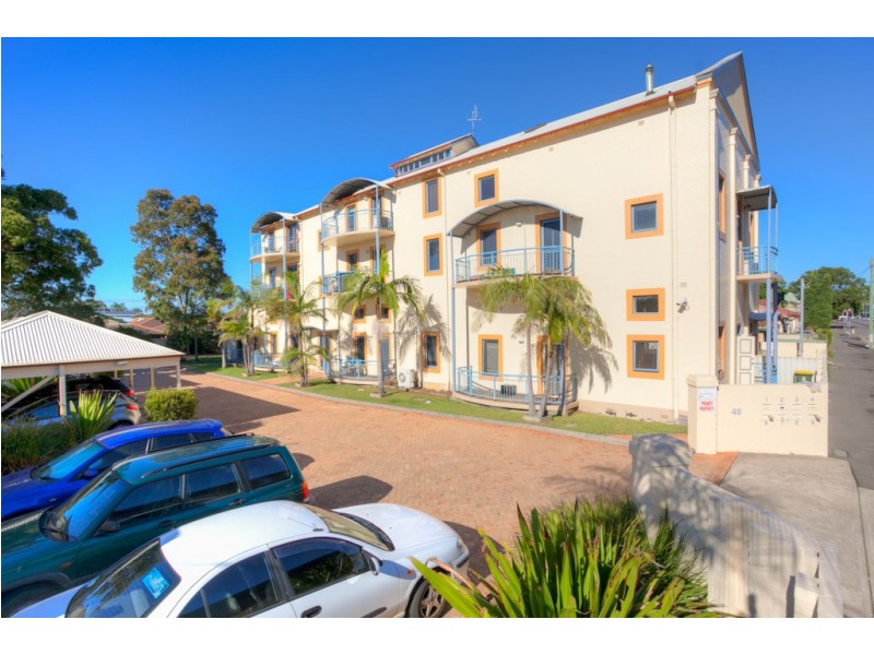 8/45 Hanbury Street, Mayfield NSW 2304