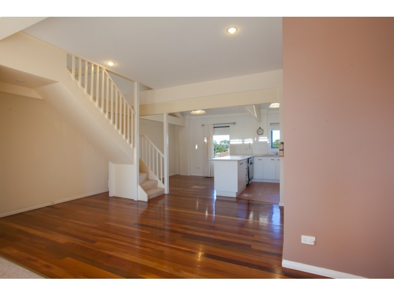 8/45 Hanbury Street, Mayfield NSW 2304