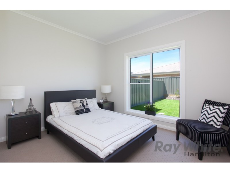 12 Heron Circuit, Fullerton Cove NSW 2318