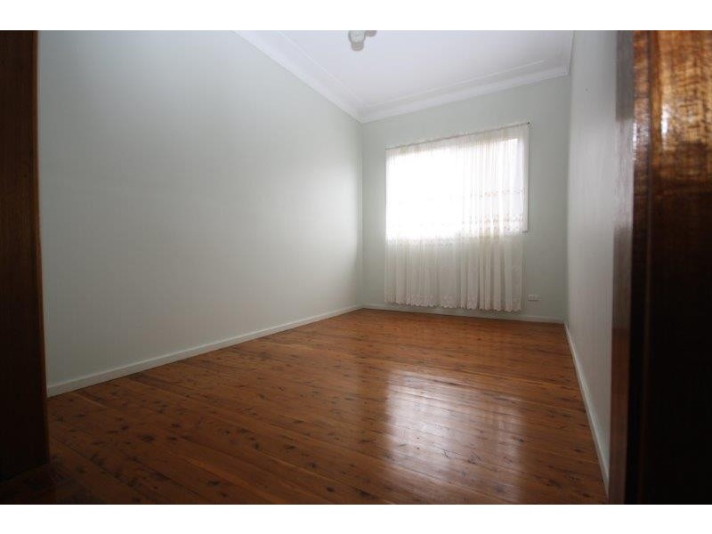 220 Lawson Street, Hamilton NSW 2303