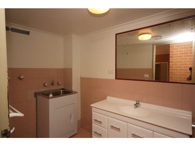 2/30 Berner Street, Merewether NSW 2291