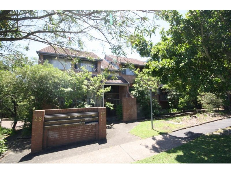 2/30 Berner Street, Merewether NSW 2291