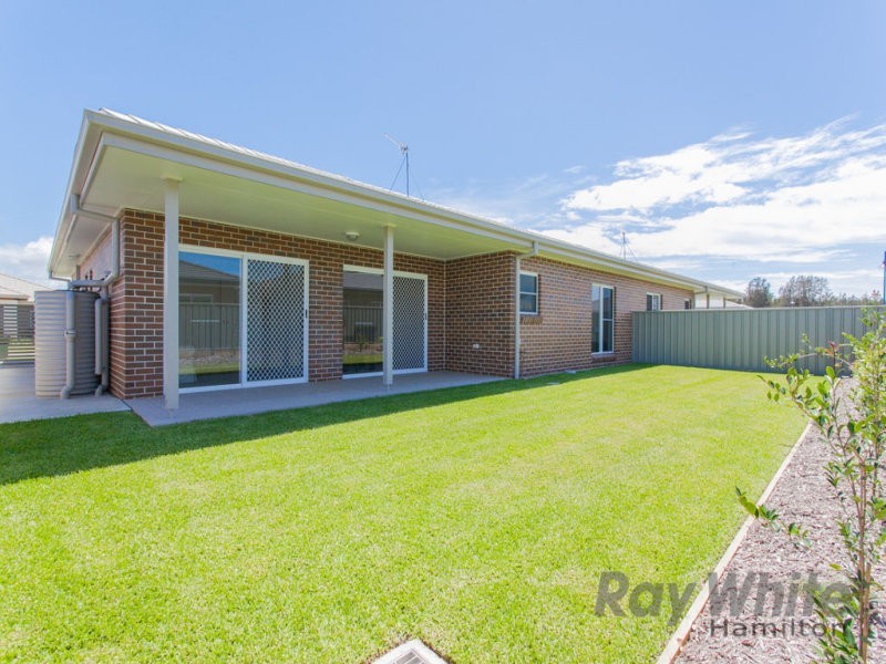 2 Sugar Glider Way, Fullerton Cove NSW 2318