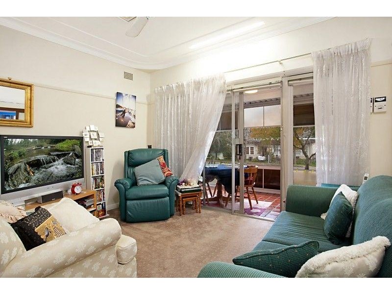 3 Victory Parade, Wallsend NSW 2287