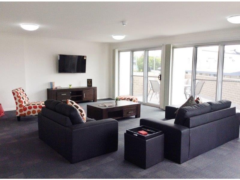 11 Hanbury Street, Mayfield NSW 2304