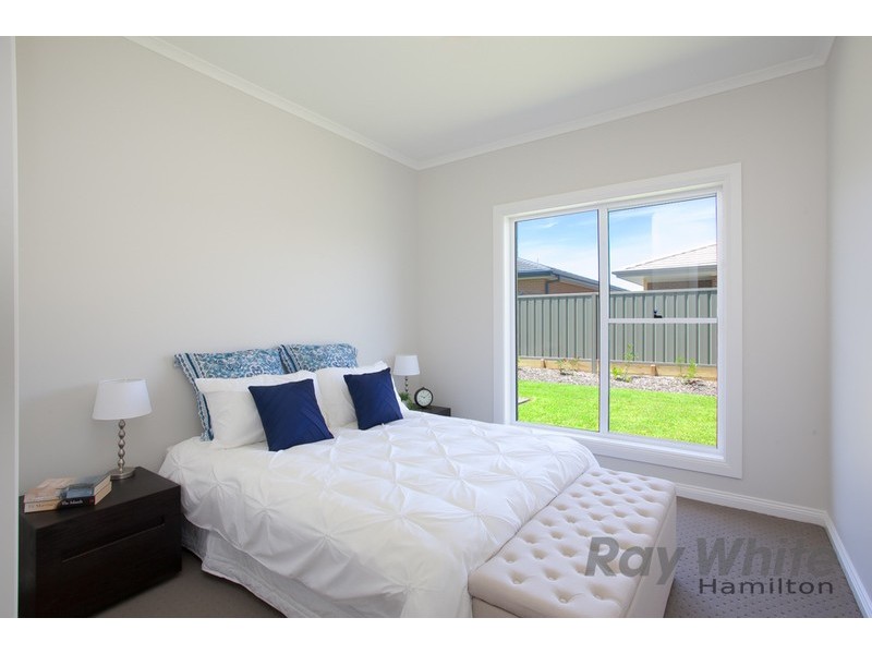 11 Sugar Glider Way, Fullerton Cove NSW 2318