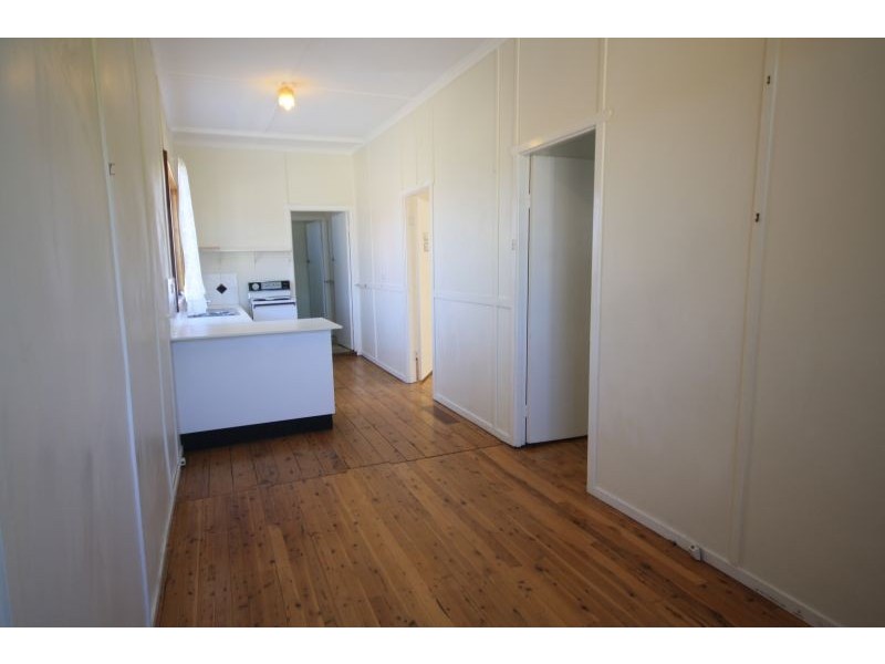 1/1 The Parade, Belmont NSW 2280