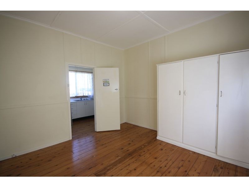 1/1 The Parade, Belmont NSW 2280