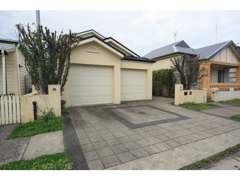 80 Cleary St, Hamilton NSW 2303
