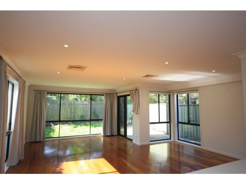 80 Cleary St, Hamilton NSW 2303