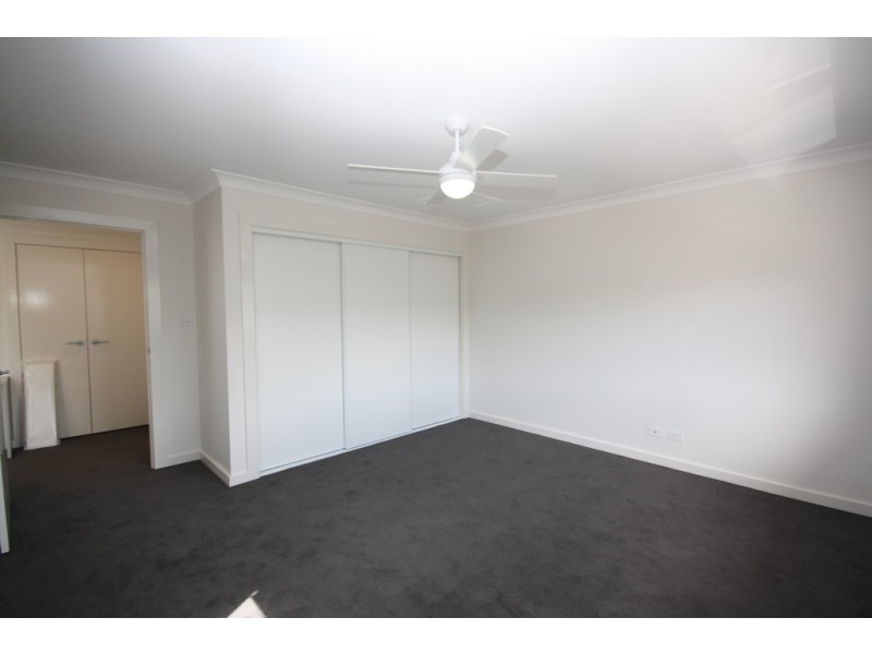 2/30 Croudace Road, Elermore Vale NSW 2287