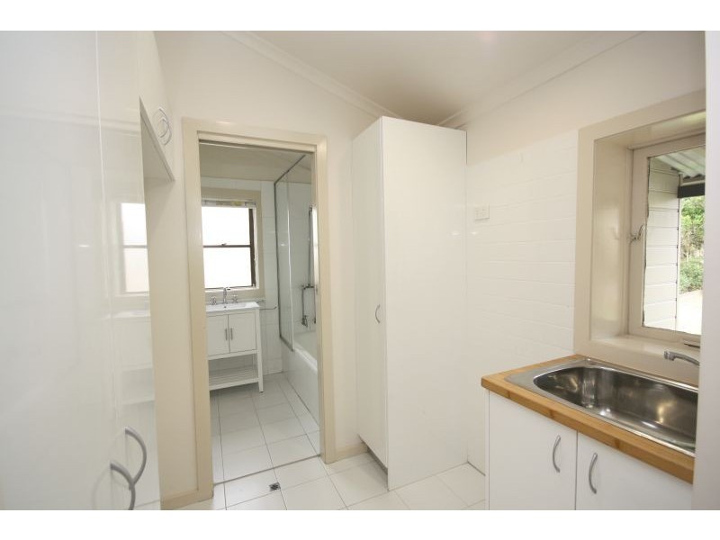 11 Cowper St, Georgetown NSW 2298