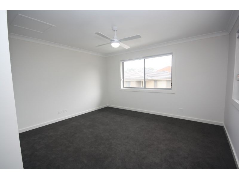 10/30 Croudace Rd, Elermore Vale NSW 2287