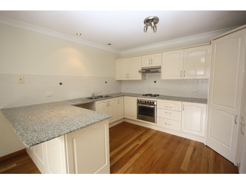 1/100 EK Ave, Charlestown NSW 2290
