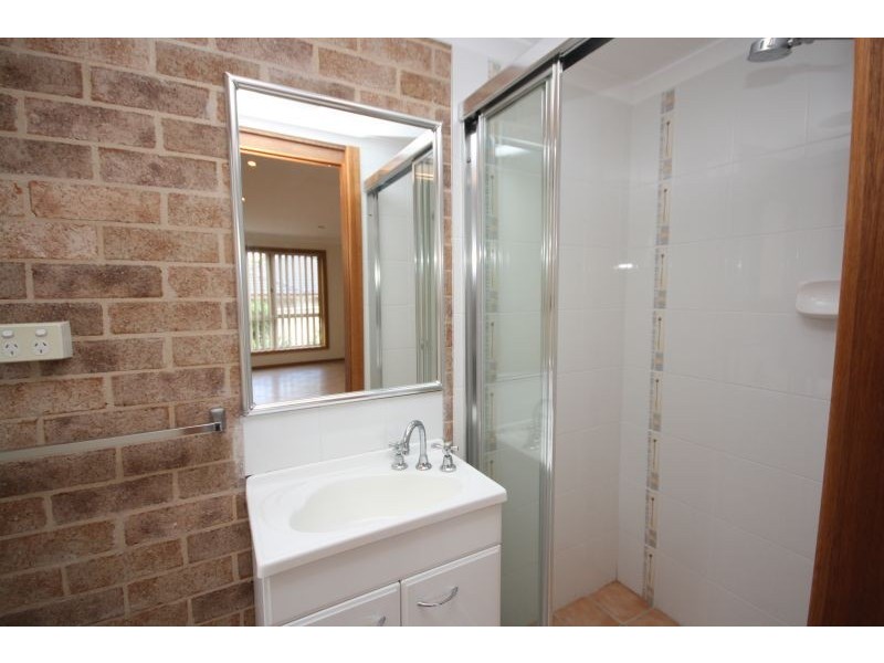 1/100 EK Ave, Charlestown NSW 2290