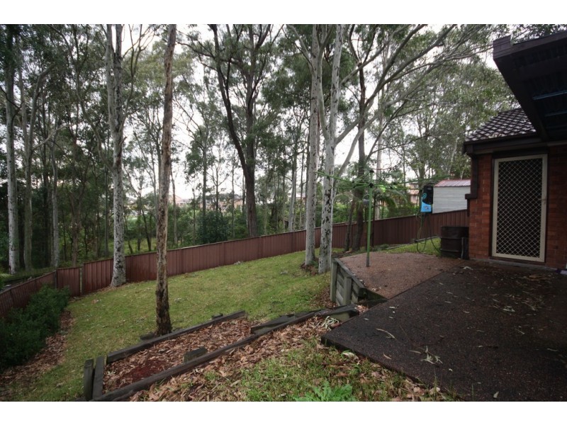 33 Bindowan Crescent, Maryland NSW 2287