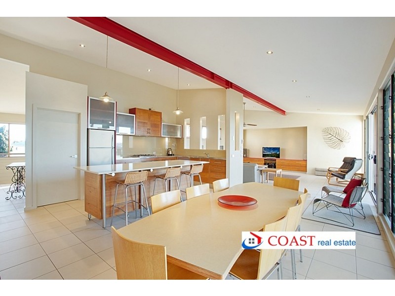 7 Lakeview Avenue, Merimbula NSW 2548