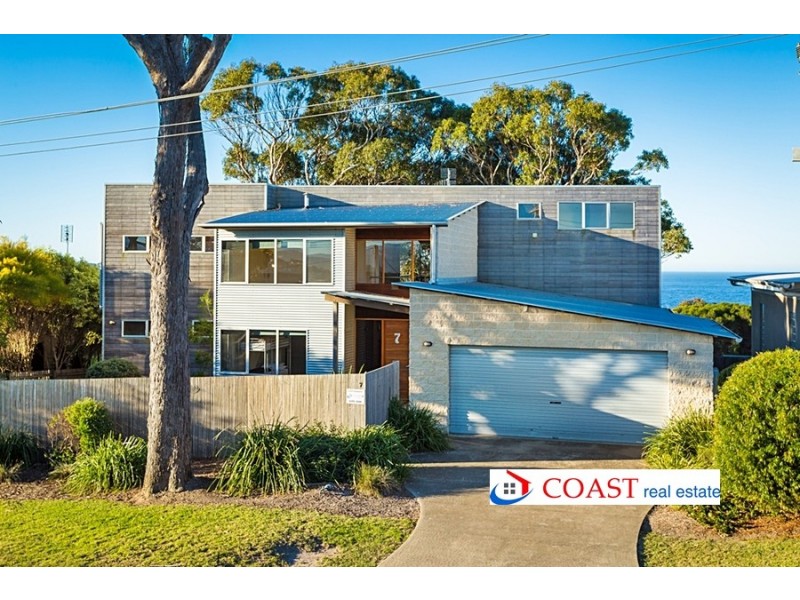 7 Lakeview Avenue, Merimbula NSW 2548