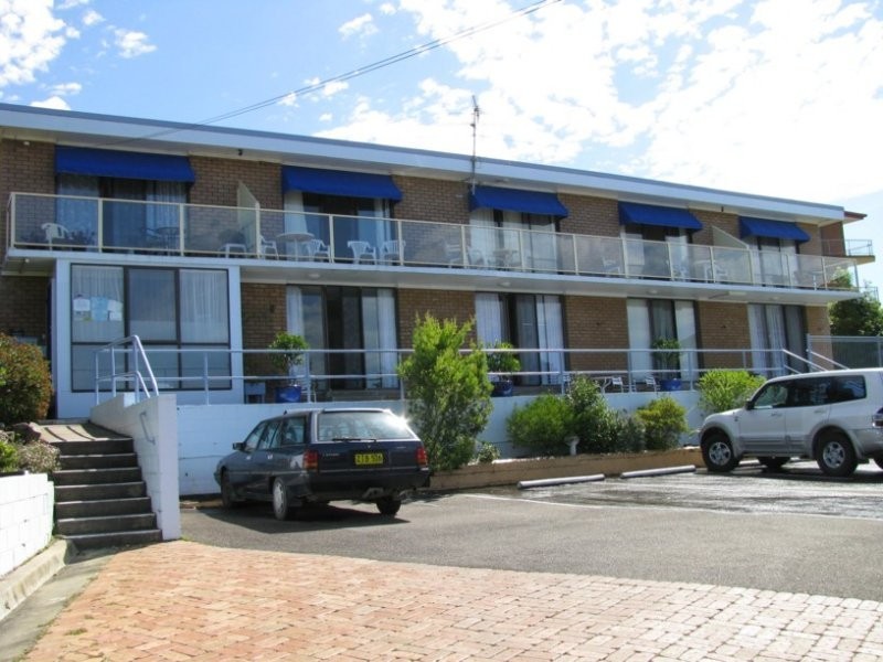 8/15 Short Street, Merimbula NSW 2548