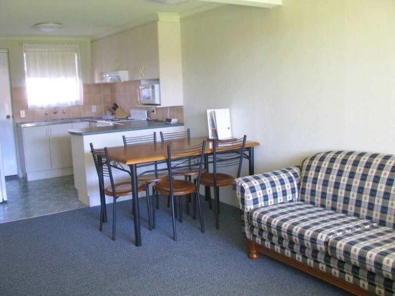 5/4 Calendo Court, Merimbula NSW 2548