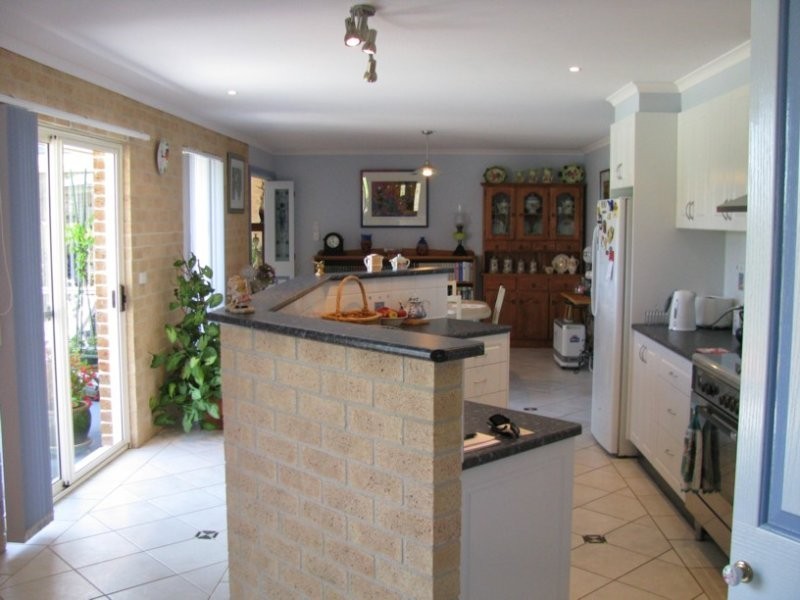 11 Garvan Street, Wolumla NSW 2550