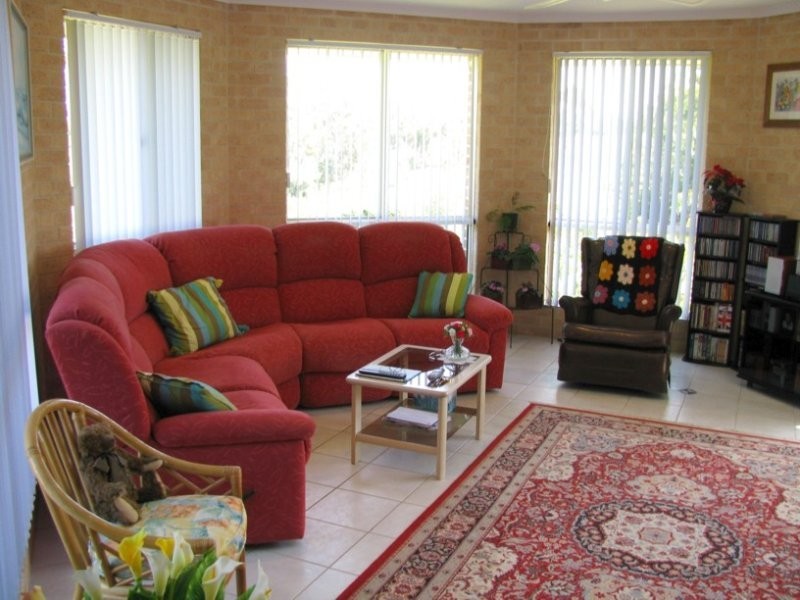 11 Garvan Street, Wolumla NSW 2550