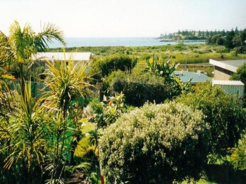 7 George Street, Bermagui NSW 2546