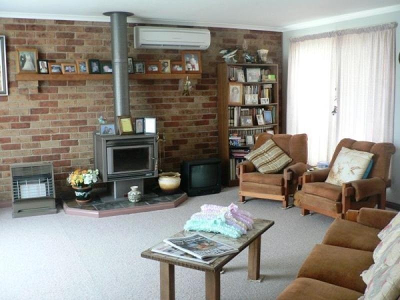 40 Avernus Street, Cobargo NSW 2550