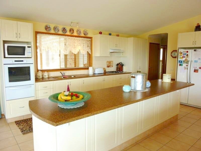 3 Kira Lani Court, Tura Beach NSW 2548