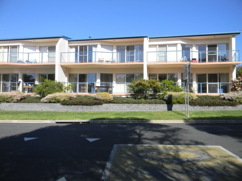 2/20 Munn Street, Merimbula NSW 2548
