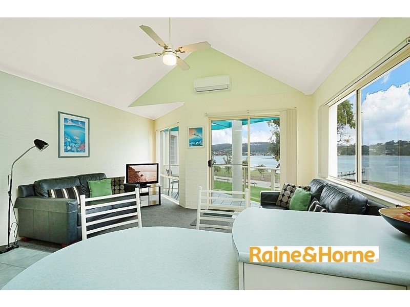 8/2 Fishpen Road, Merimbula NSW 2548
