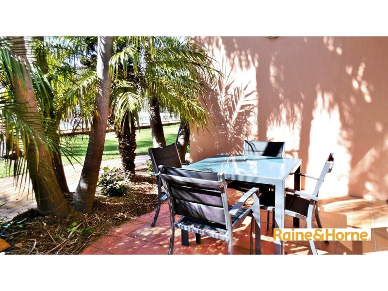 1/10 Marine Parade, Merimbula NSW 2548