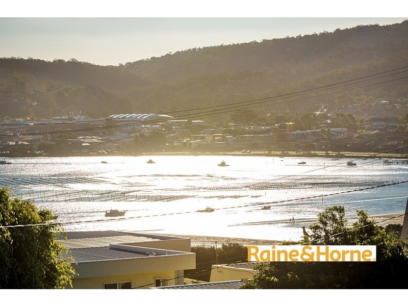 2/27 Hill Street, Merimbula NSW 2548