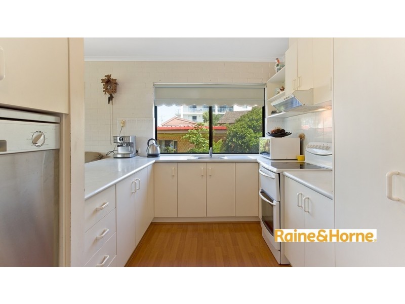 8 Marine Parade, Merimbula NSW 2548