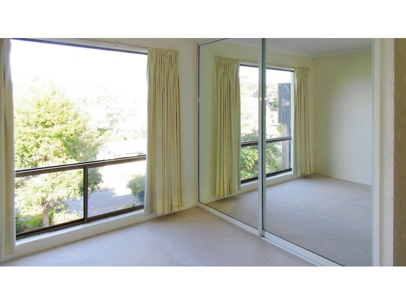 10 Lakeview Avenue, Merimbula NSW 2548