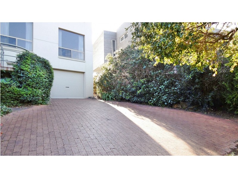 10 Lakeview Avenue, Merimbula NSW 2548