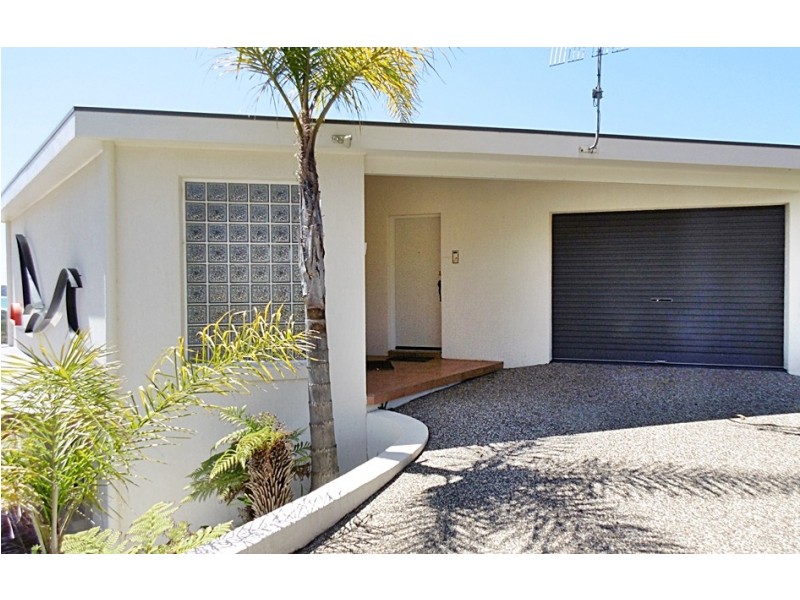 8C Surf Circle, Tura Beach NSW 2548