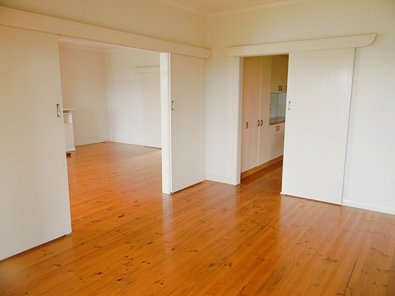 32 Lakeview Avenue, Merimbula NSW 2548