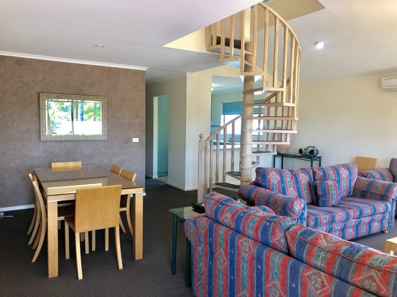 18/10-16 MARINE PARADE, Merimbula NSW 2548