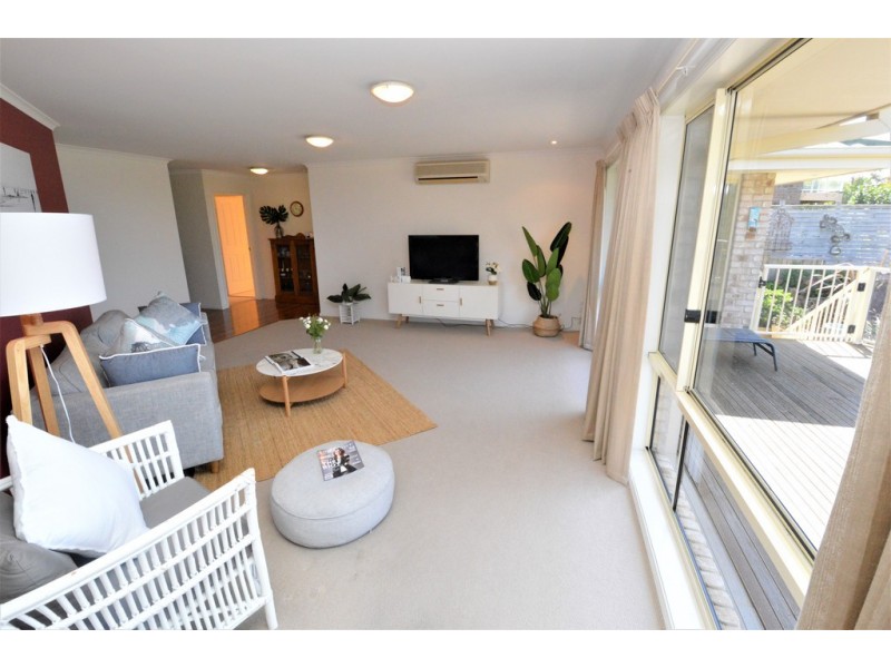 6 MACKILLOP COURT, Tura Beach NSW 2548