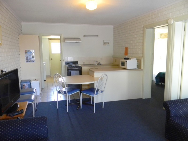 11/68 Arthur Kaine Drive, Merimbula NSW 2548