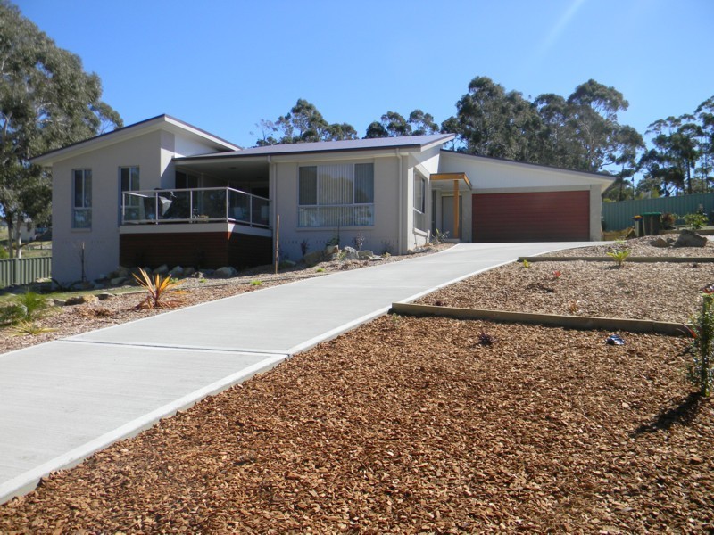 51 Camilla Court, Merimbula NSW 2548