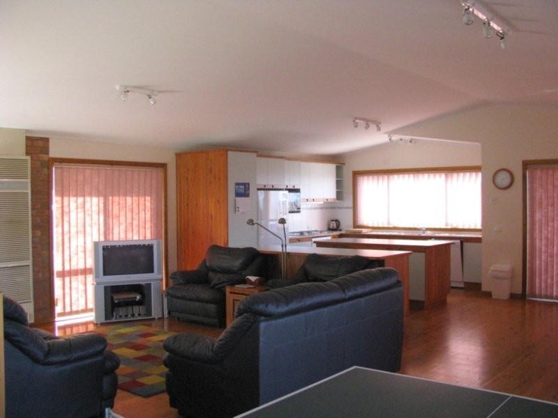 57 Jinjerra Parade, Pambula Beach NSW 2549