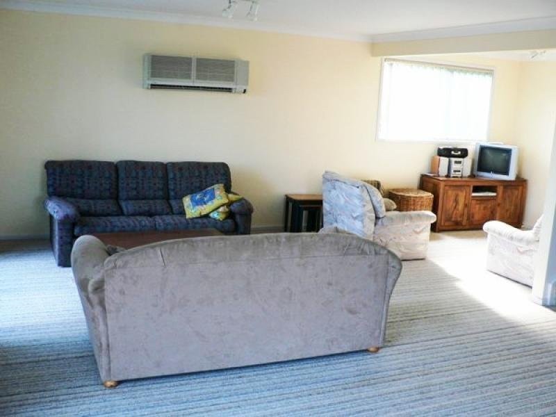 25 Flower Circuit, Bermagui NSW 2546