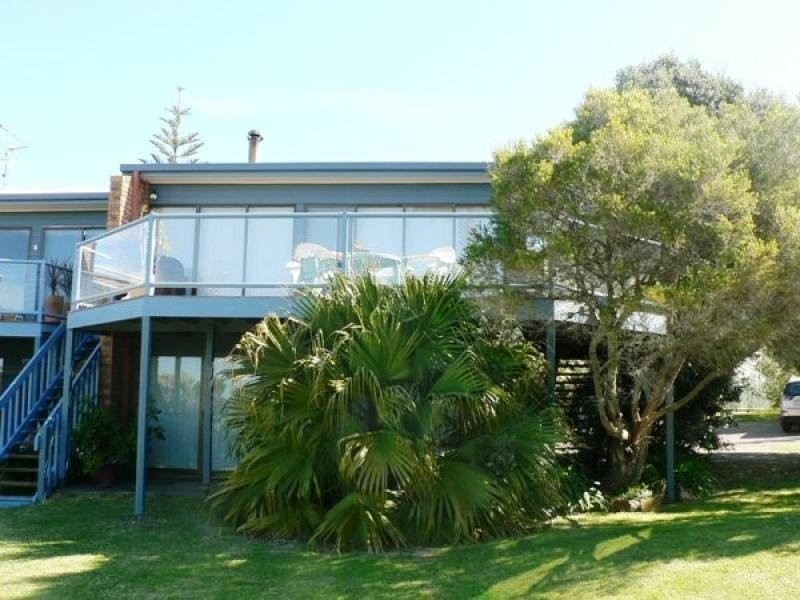 1/1 Narira Street, Bermagui NSW 2546