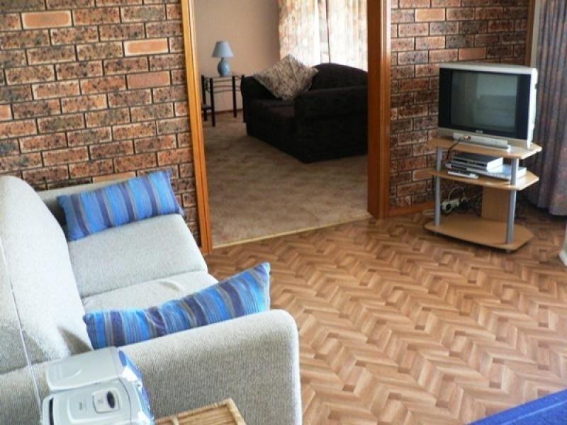 4 Callow Place, Bermagui NSW 2546