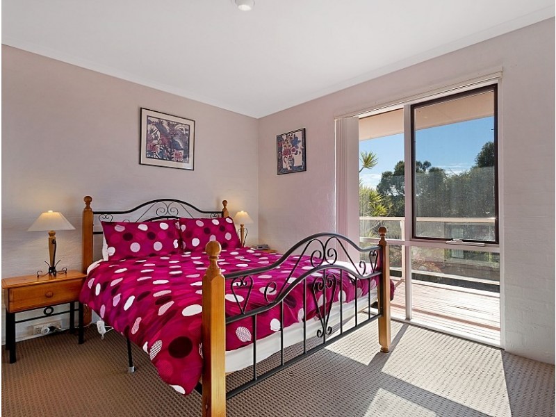 14B Surf Circle, Tura Beach NSW 2548