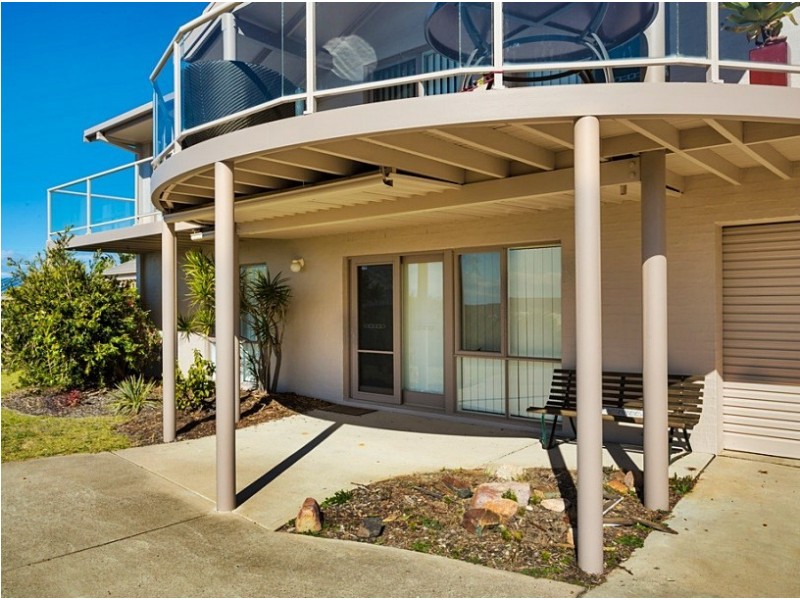 14 Surf Circle, Tura Beach NSW 2548