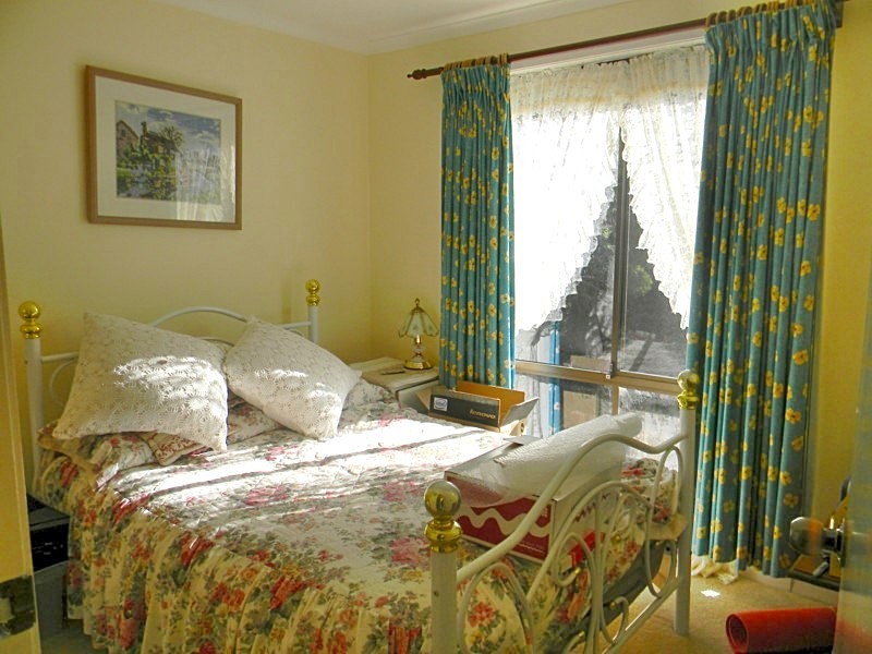 10 John Penn Avenue, Merimbula NSW 2548